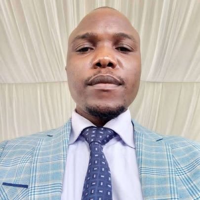 MaheyaEzekiel's profile picture. 