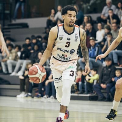 Union Neuchâtel Basket 🇨🇭🏀 pro basketball | LETUMBB Alum | highlights: https://t.co/f3cwA3stfs | IG: https://t.co/iphNUjKD38