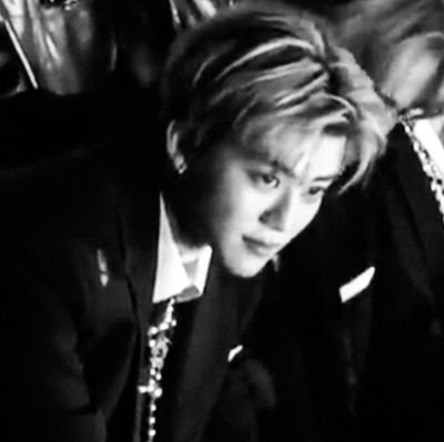 knzoorf's profile picture. 