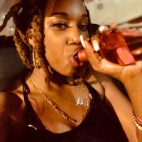 Niya (@niyaniyapapaya) 's Twitter Profile