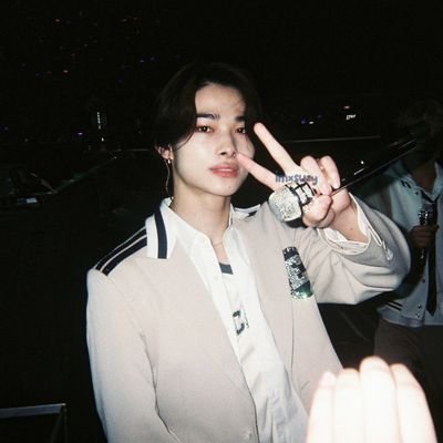 azariellacloie's profile picture. it's always you.