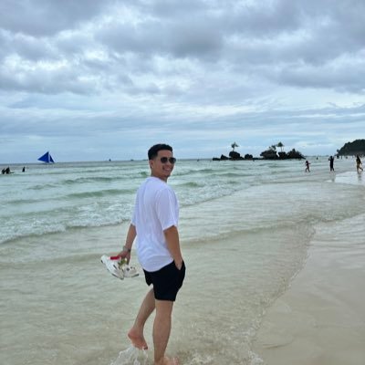 alcaizralawaddn's profile picture. 