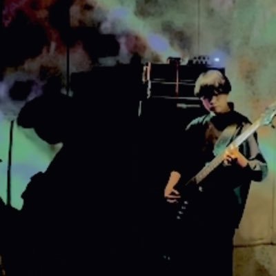 鼻血 bass @frozen_frog_jp/@shinoefuhi/@greentunnel_(活休中)/ support @kinyou_no_band