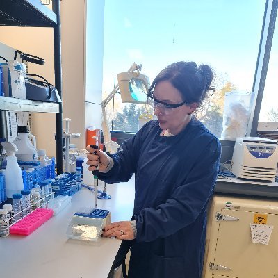 Post graduate researcher at the University of Hertfordshire interested in the human microbiome.