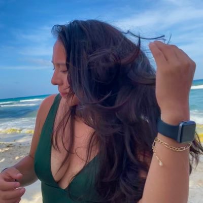 LeslyTorresG's profile picture. 👽🏳️‍🌈