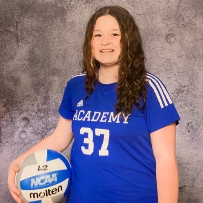 Mackennah_vball's profile picture. Mackennah  class of 2026 #uncommitted
