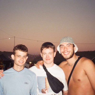 agavin_'s profile picture. Highbury - Liverpool fan YNWA