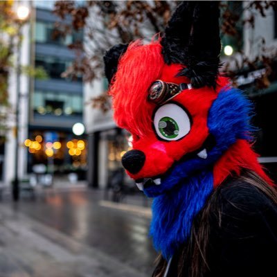 Hay my names blaze, I'm a fursuiter and steampunker form York, film student and YouTuber/twitch streamer, just here to have fun and hopefully promote my work