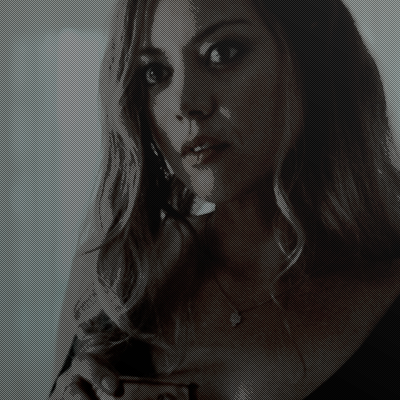 UNFTSEDCTXON's profile picture. ❛ #parodyaccount. ———— owner of the antique store.