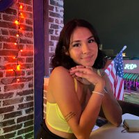 Bella :) (@bellarramirez) 's Twitter Profile