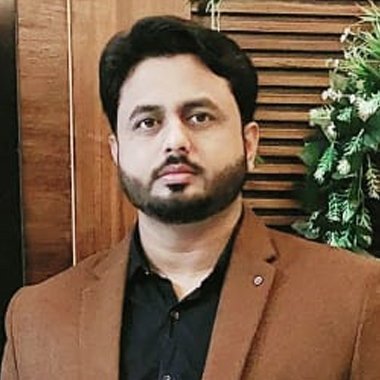 My name is Abdul Rehman Rauf. I'm the CEO of Forexlancer. I've been in this profession Since 2005. I'm not only trading myself but also Helping others to trade