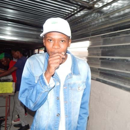 tall_ass_moyo's profile picture. Upcoming hip hop artist