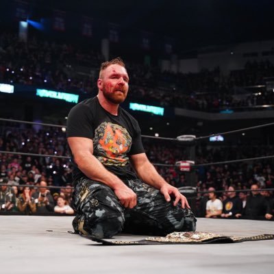 known for earning a reputation for his ability to absorb & distribute punishment @JONMOXLEY is real deal obviously