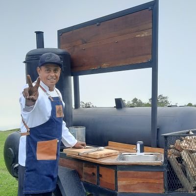 Alimentos Autana Ahumados
Síguenos en Instagram @haroldhpf
Emprendimiento: @bigsmoke.ve
Carnes Ahumadas y algo más...