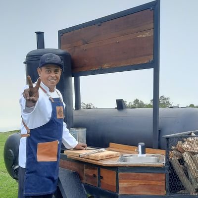 Alimentos Autana Ahumados 
Síguenos en Instagram @haroldhpf
Emprendimiento: @bigsmoke.ve

Carnes Ahumadas y algo más...