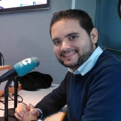 Padre x 2. Graduado en Derecho.Máster en Derecho Deportivo y Posgrado en Contratación Pública. Deportes @copeelche 100.8 FM 📻 - @tjcope #ElcheCF y en #ElToroTV