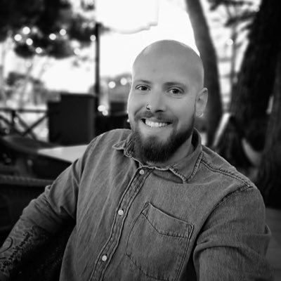 DRose2210's profile picture. College lecturer, Man Utd fan, Youth football coach scout for @SkoutedFootball and @BoroWomen and @firstpointusa . FA L1 talent ID, FA L1 coach.