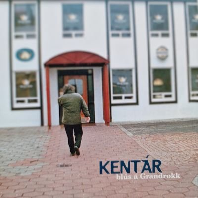Kentár is a 5 piece blues band founded in Reykjavik, Iceland in 1982.
Gummi: Drums @Ellertssonmusic: Bass Mattías: Guitar  Pálmi: Piano, Sigurður: Vocals, Harp