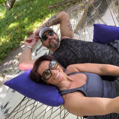 Speech Language Pathologist; NYU professor; wife; puppy mom and loving life in Hawaii!