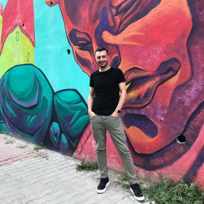 melihvuralin's profile picture.