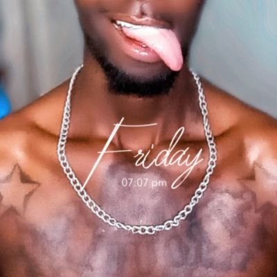 I'm Here for the entertainment leave your best impression #solo/content/creator 😈💦💯 #Verstop #model/Dancer #chocolate #Detroit ✈ #Bronx IG: @Troublestar22