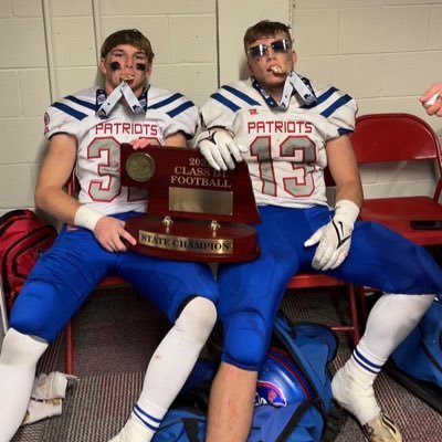 Hudl-https://t.co/dd9gqdANCD 5’9 170 lbs c/o24 #402-986-2447
