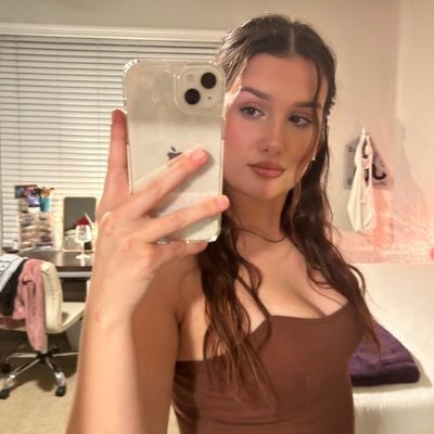 tatuuuuuum's profile picture. (she/her)