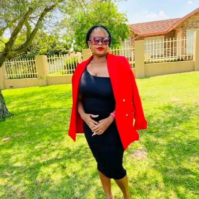 Make it a Habit to stick to your own Lane 🤞
😏Affectionate😌