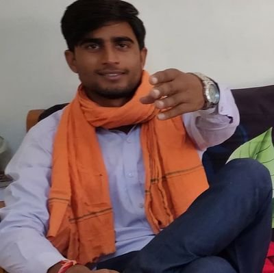 ADandayat's profile picture. गांव के परिंदे/शहर मैं घौसला..