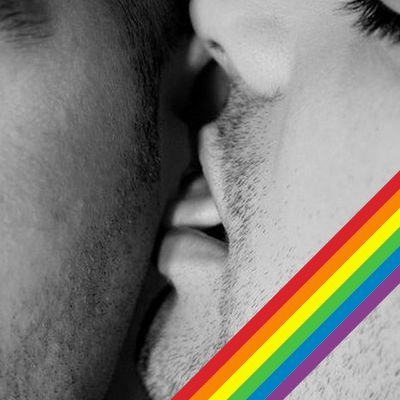 Gay épicurien aimant les hommes,l'art et le partage