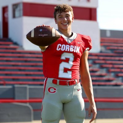 2024 / 3 sport student athlete / 5’11” 180 lbs / Corbin High School / 4.47(40yd) FS - RB - WR - LS -Ath - https://t.co/FOKAmh3v9b