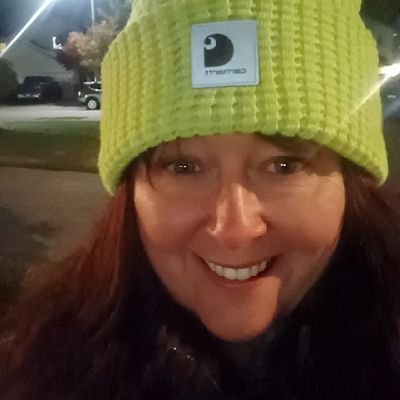 RennieTiffany's profile picture. Twitter- people arguing over the same thing constantly and no one ever listening to any other point of view.