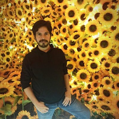 ★Teórico social / economista político. Máster en economía austriaca. Libertario misesiano. Taoísta filosófico. Católico ateo ★
Cuenta personal, no institucional