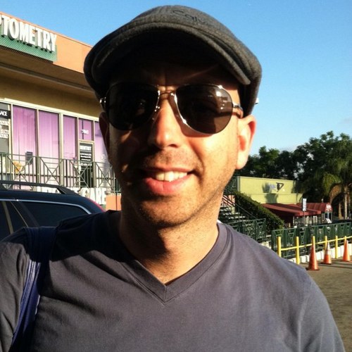 emiliosmeke's profile picture. A man who thinks & sings in the shower. Mktg T.TAIO & Shower expert at Daily Concepts