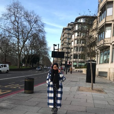 ociandika18's profile picture. .