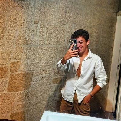 insta:jokinhapvz
jogador🤍💚🦁
20years
solteiro