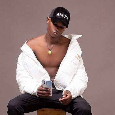 kichamli's profile picture. 