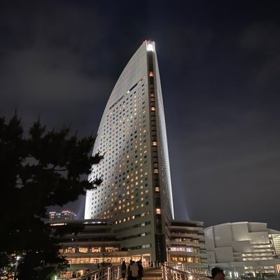 HfDha59WnW3Xlvz's profile picture. 