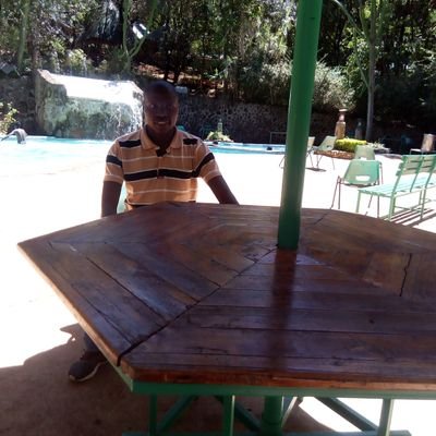 YTutei's profile picture. 