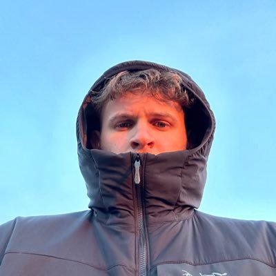 lilOliVert's profile picture. ♻️