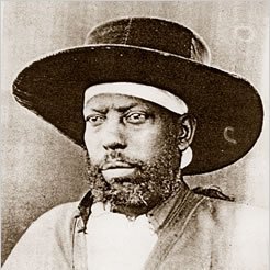 Boo 👻 here to haunt those who invoke my name 👻
Daily fun facts about the third to last emperor of Ethiopia, Menelik II!
