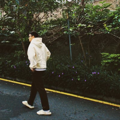 Alkszhuo's profile picture. 