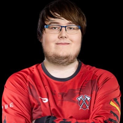 Kn0wLedgeCoC's profile picture. Professional Clash of Clans player for @TribeGaming