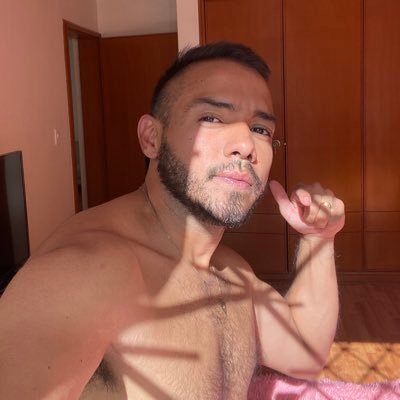edwinafrica05's profile picture. #hairy #single Me Encantan Mis Pelos, Adoro y Amo Los Pelos de Macho 🐺🐺 The Sound Of Silence 💪🏼💪🏼 Sigue en Mi Instagram 🦍🦍