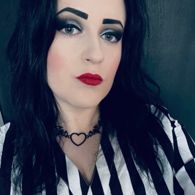 xwitchybex Profile Picture