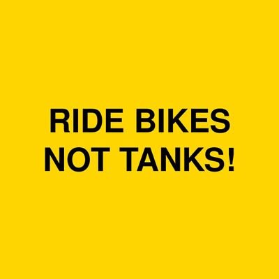 love bicycle hate fascism 🏳️‍🌈🏴‍☠️#criticalmassstuttgart ☻ — jeden ersten freitag im monat, 18:30 uhr, treffpunkt #feuersee 🔥🌊 #verkehrswende & #satire 🥸