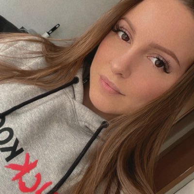 oceane_schmitt's profile picture. 