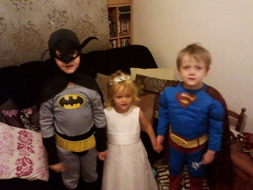 moomoo273's profile picture. 