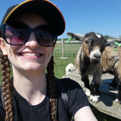 e_c_b_'s profile picture. I love animals 🐦🐶🐹🐱🦎🐟