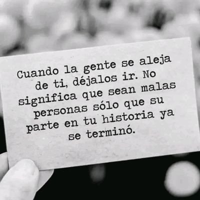 soy izquierdiasta hasta el petalo..soy antifujimoritas.. odio a los corruptos politicos sinverguenzas lacras del peru